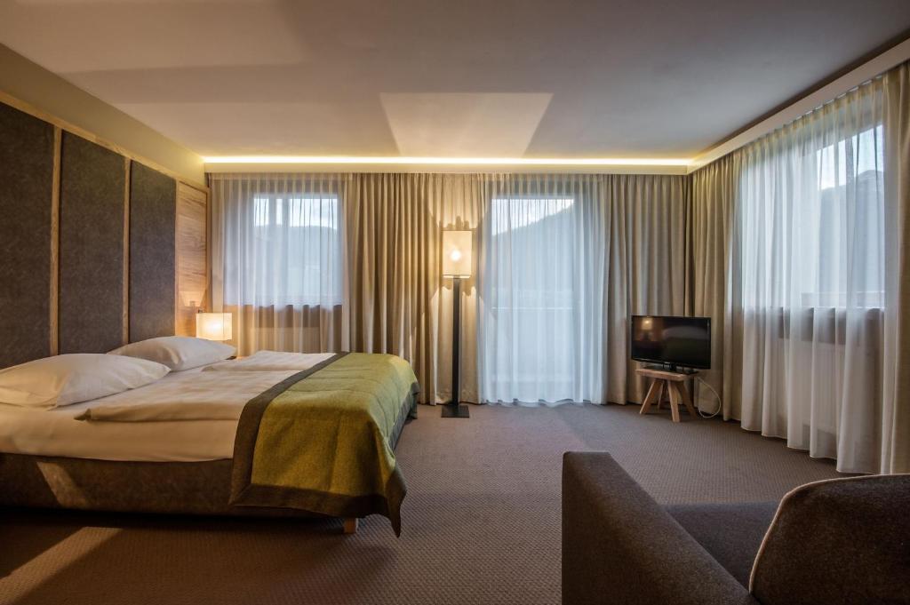 Hotel Arlara Corvara In Badia Phòng bức ảnh