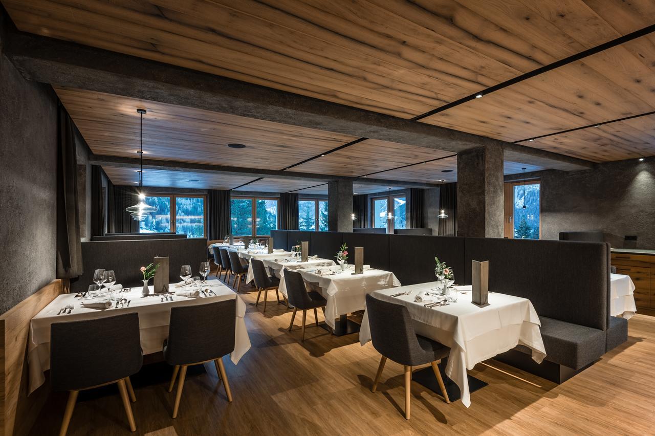 Hotel Arlara Corvara In Badia Ngoại thất bức ảnh
